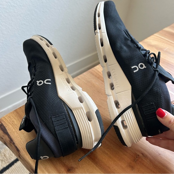 New Men’s On Cloudnova Sneakers Black White - Picture 6 of 6